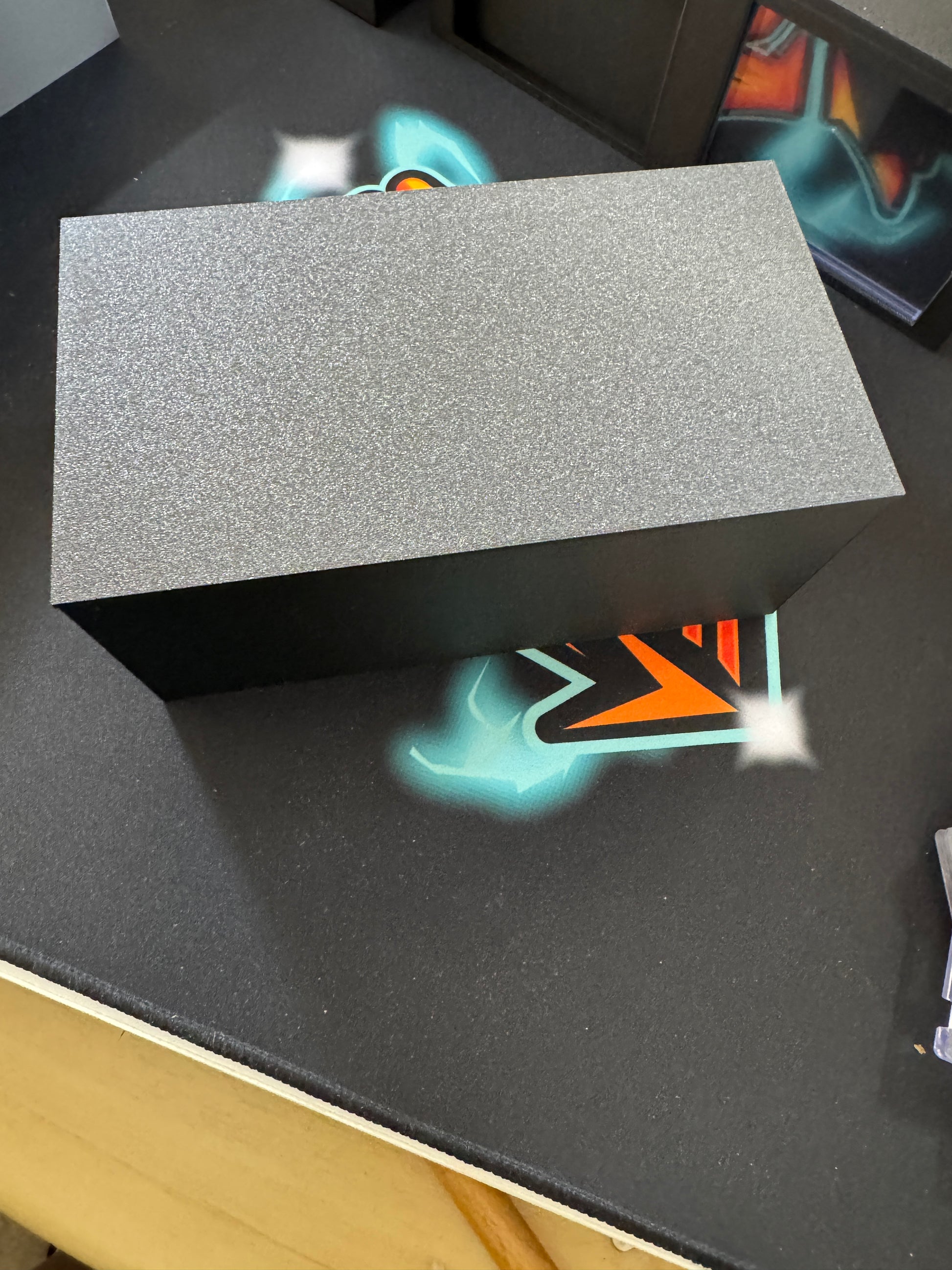 Sleeve Station bulk card storage box with adjustable divider - product photo 5